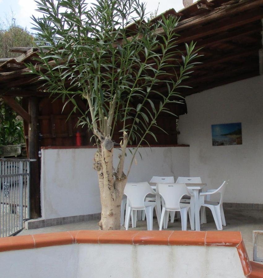 Resort Giardino Degli Aranci - Casa Lisca Baronissi Eksteriør billede