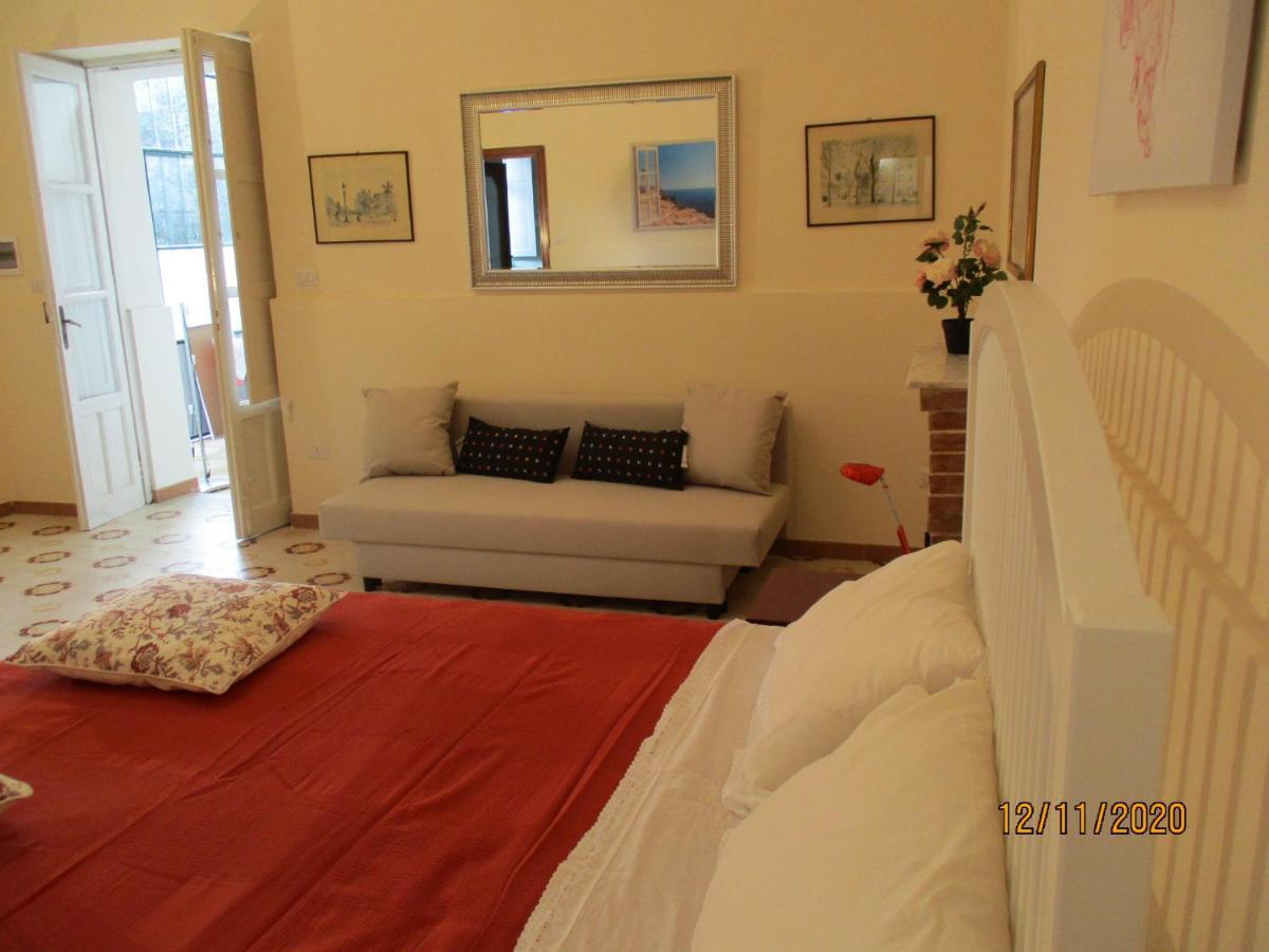 Resort Giardino Degli Aranci - Casa Lisca Baronissi Eksteriør billede